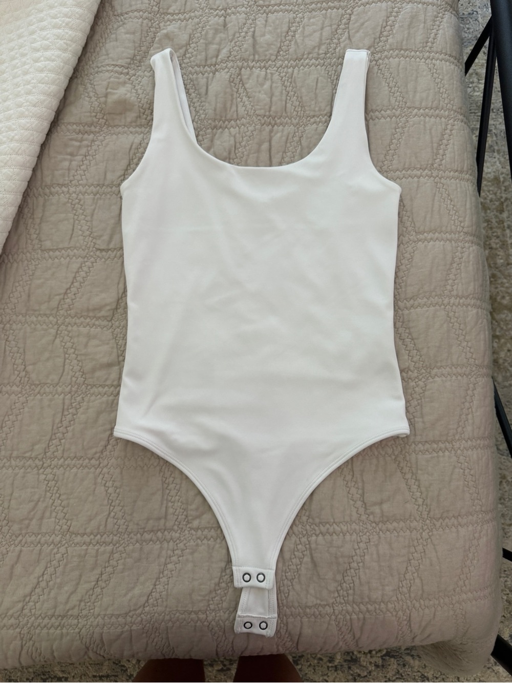 Express White Bodysuit contour